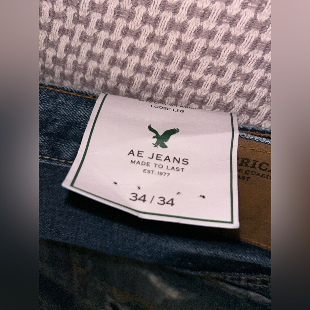 34/34 brand new American eagle jeans
